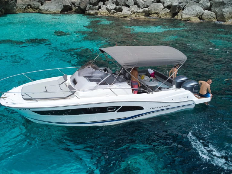 Wynajmij Jeanneau Cap Camarat 9.0 WA w Alcocéber