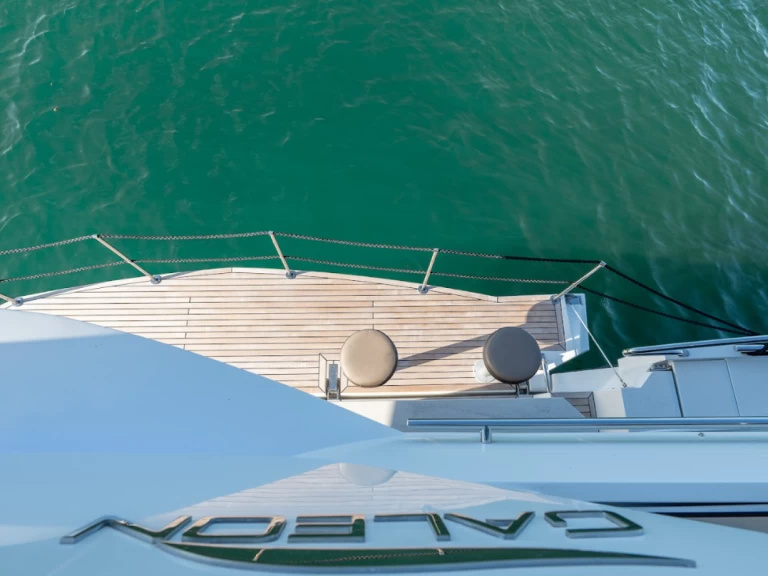 Wynajmij Luksusowy jacht z lub bez skippera Galeon w Miami Beach