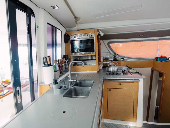 Wynajmij Katamaran z lub bez skippera Fountaine Pajot w San Blas Islands