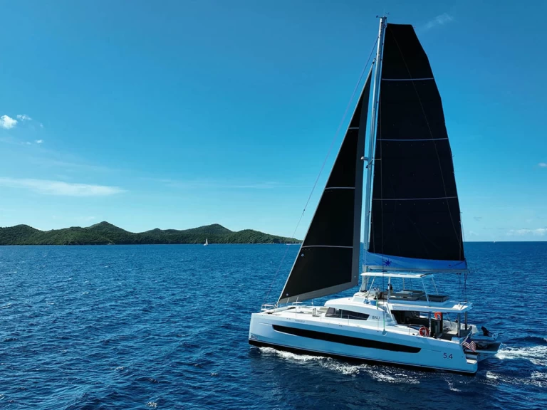 Wynajem łodzi Road Town tanio Bali 5.4