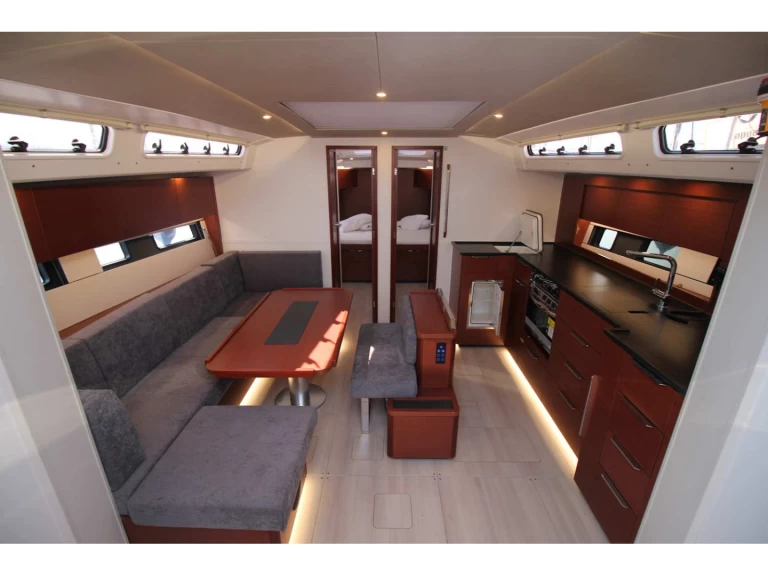 Wynajem łodzi Alimos tanio Hanse 460