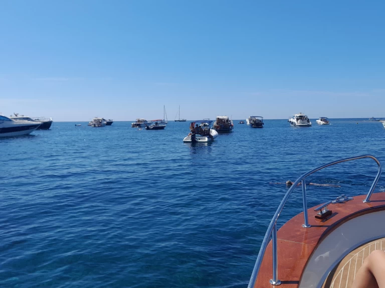 Wynajmij fratelli mileo Gozzo Campano Sport Cruiser  w Salerno