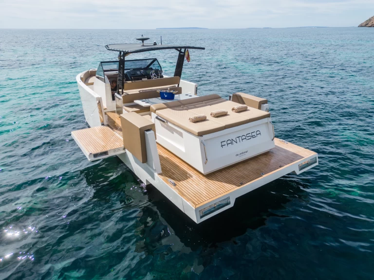 Wynajem łodzi Sant Antoni de Portmany tanio D33