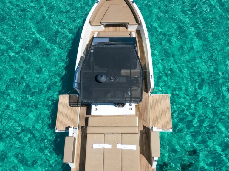 Wynajem łodzi De Antonio  D33 w Sant Antoni de Portmany na SamBoat 