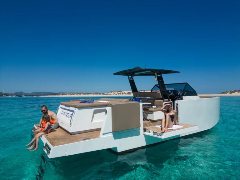 Wynajem Motorówka w Sant Antoni de Portmany - De Antonio  D33