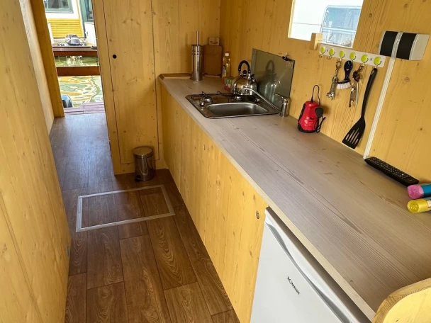 Wynajmij TS1000 TS1000 w Loitz