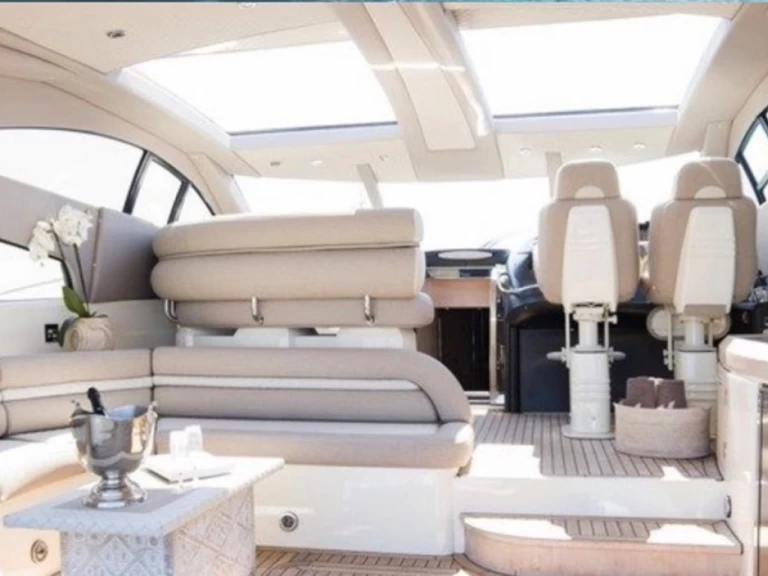 Wynajem łodzi Sunseeker Predator 75 w Port d'Andratx na SamBoat 