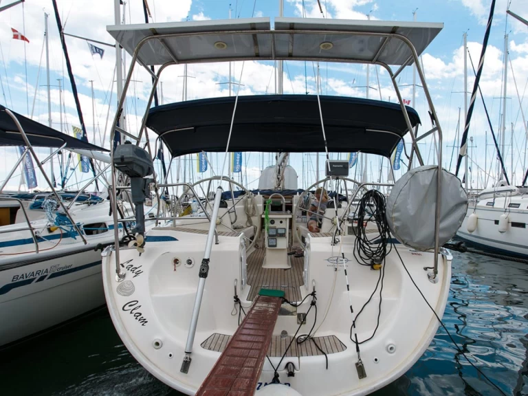 Bavaria Bavaria 42 Cruiser między profesjonalistami a osobami prywatnymi w Split