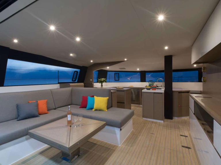 Wynajem łodzi Lazurowe Wybrzeże tanio TRILOGY