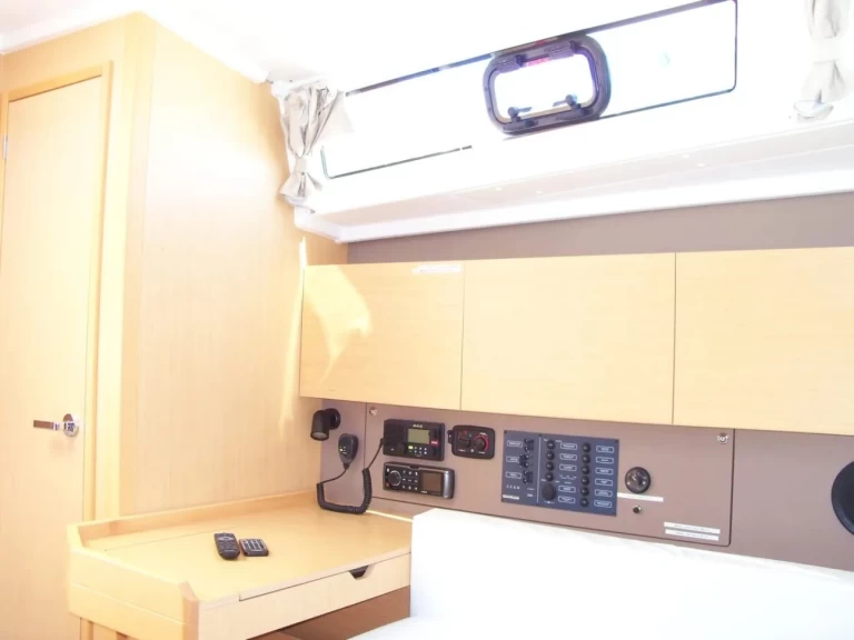 Wynajem łodzi Bénéteau Oceanis 38 w Trogir na SamBoat 