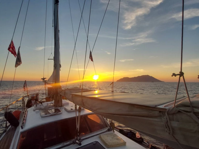 Wynajem Żaglowiec Georg Nissen z patentem 