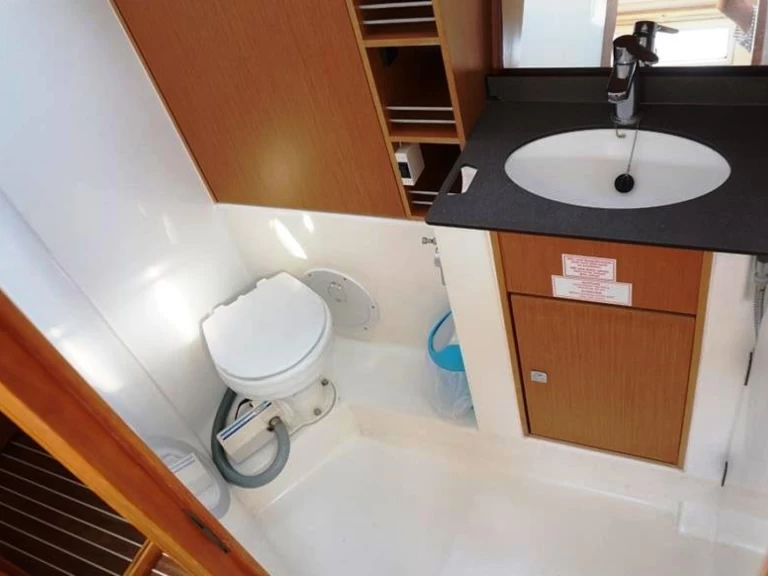 Wynajem Żaglowiec w Kalamariá - Bavaria Cruiser 41