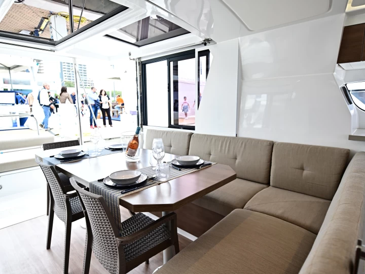 Wynajmij Katamaran z lub bez skippera Bali w Furnari