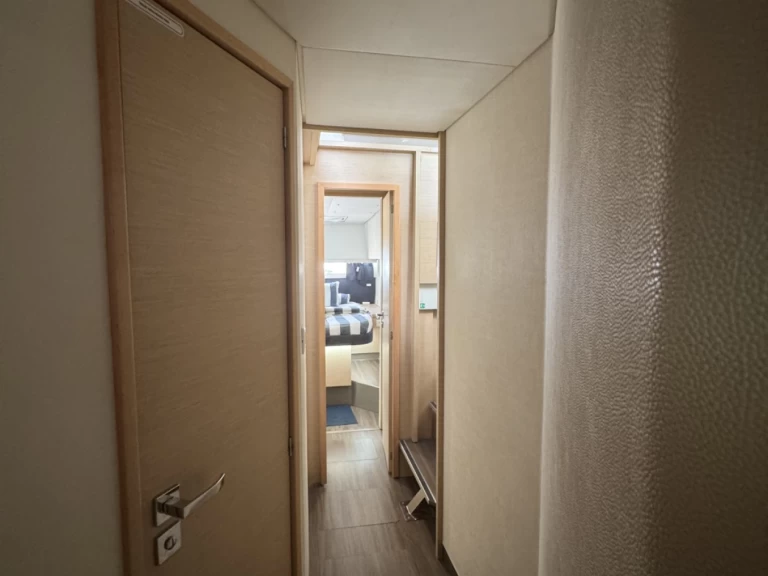 Wynajmij Katamaran z lub bez skippera Fountaine Pajot w Mahé