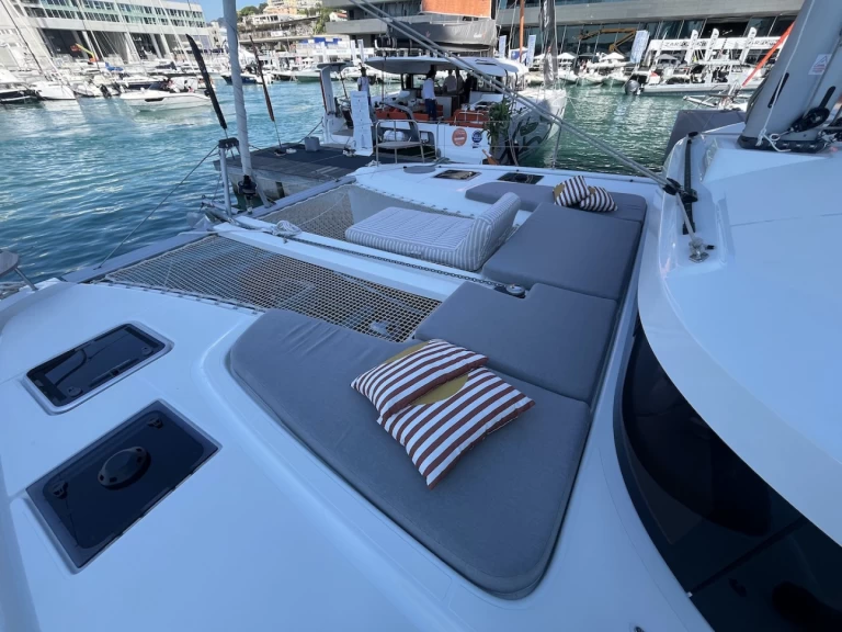 Wynajem łodzi Lefkáda tanio Lagoon 38