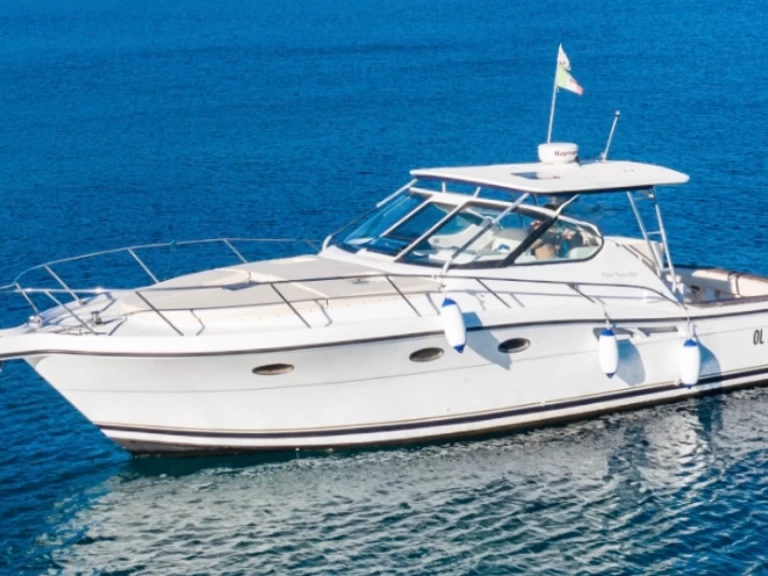 Motorówka do wynajmu w Piano di Sorrento w najlepszej cenie