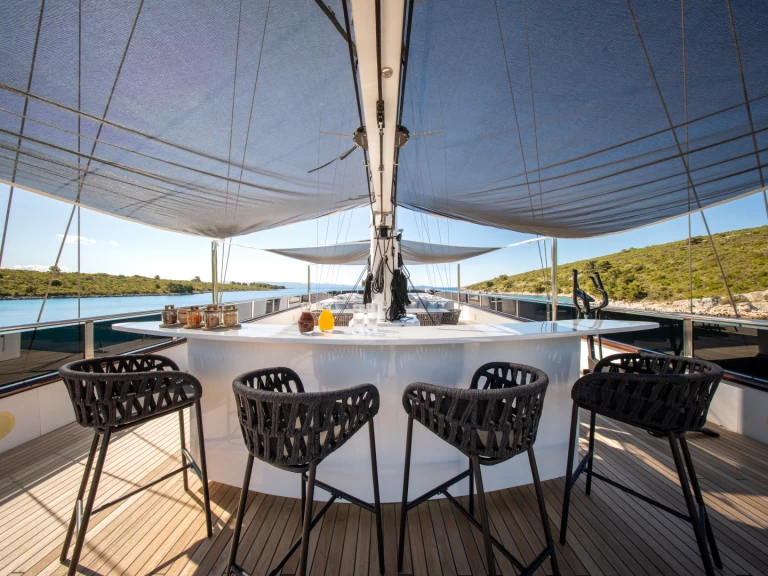 Wynajmij Żaglowiec z lub bez skippera  w Split