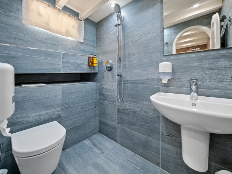 Żaglowiec do wynajmu w Split w najlepszej cenie