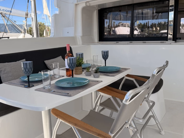 Wynajmij Lagoon Lagoon 46 w Gouvia