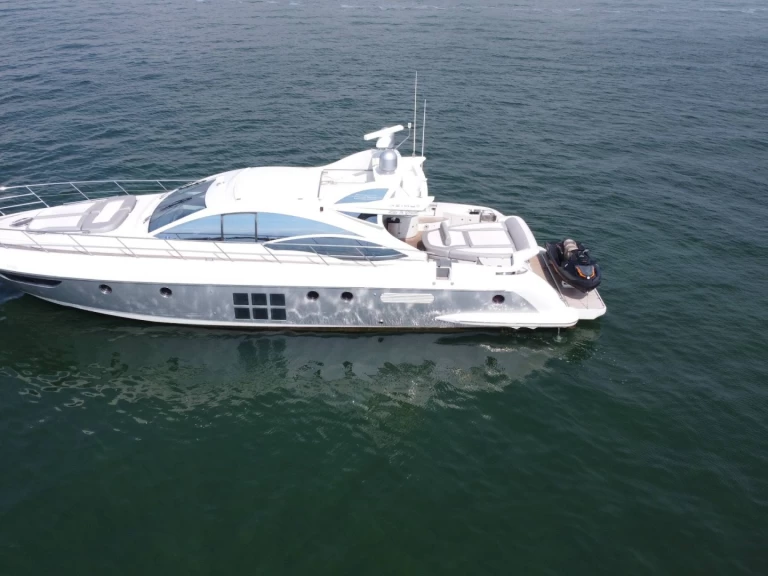Wynajmij Azimut Azimut 62 S w Miami