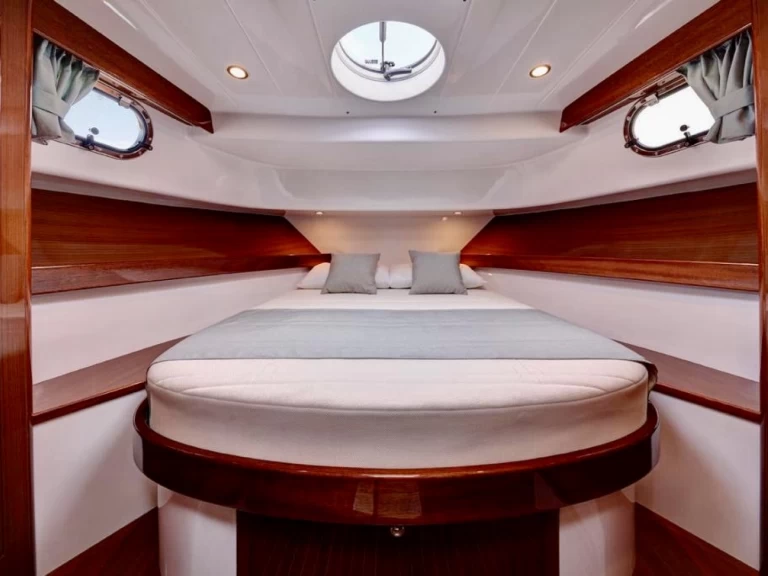 Wynajmij Motorówka z lub bez skippera Apreamare w Sorrento