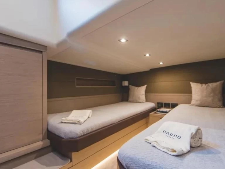 Wynajmij Pardo Yachts Pardo 50 w Ibiza Town