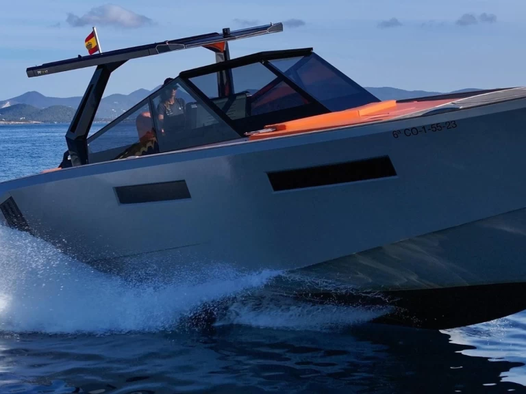 Wynajem łodzi Ibiza Town tanio 43 Mistral 