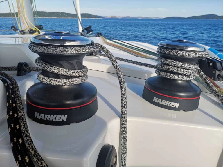 Fountaine Pajot Fountaine Pajot FP 41 Quatuor 3 między profesjonalistami a osobami prywatnymi w Pula