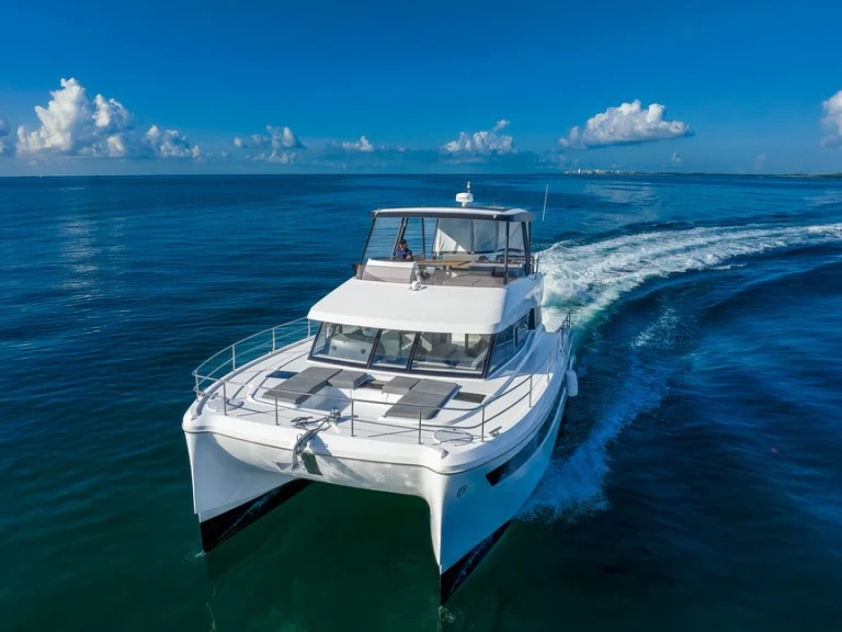Wynajem Katamaran w Miami Beach - Fountaine Pajot 50