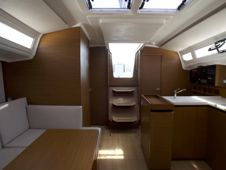 Żaglowiec do wynajmu w Skiathos w najlepszej cenie