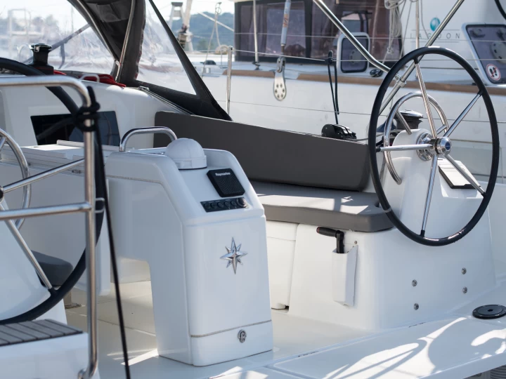 Żaglowiec do wynajmu w Skiathos w najlepszej cenie