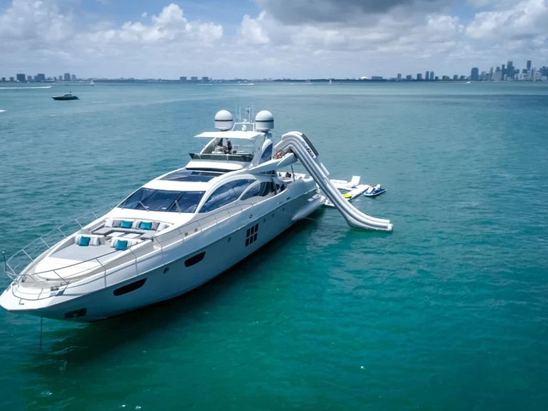Wynajem Luksusowy jacht w Miami Beach - Azimut 103’ azimut S 