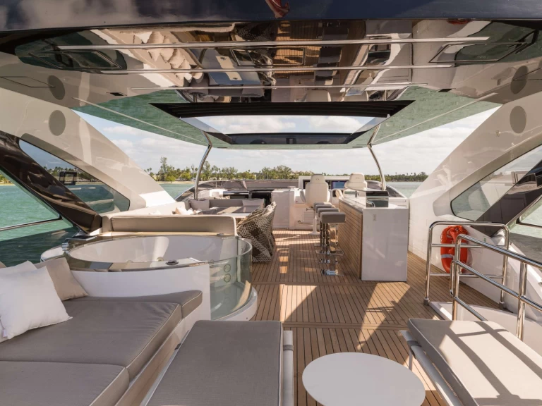 Wynajem łodzi Bahamy tanio THE PEDDLER