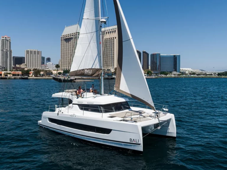 Wynajmij Bali Bali 4.4 w Harbor Island