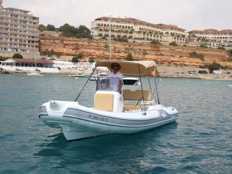 Wynajmij MV Marine 620 w El Toro