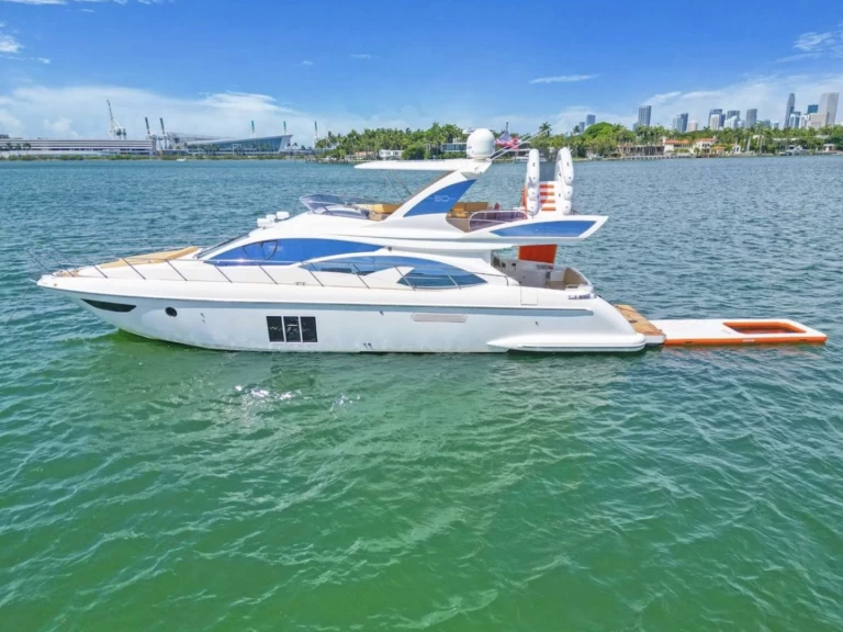 Wynajem w Miami Beach- Azimut Azimut 65  na SamBoat