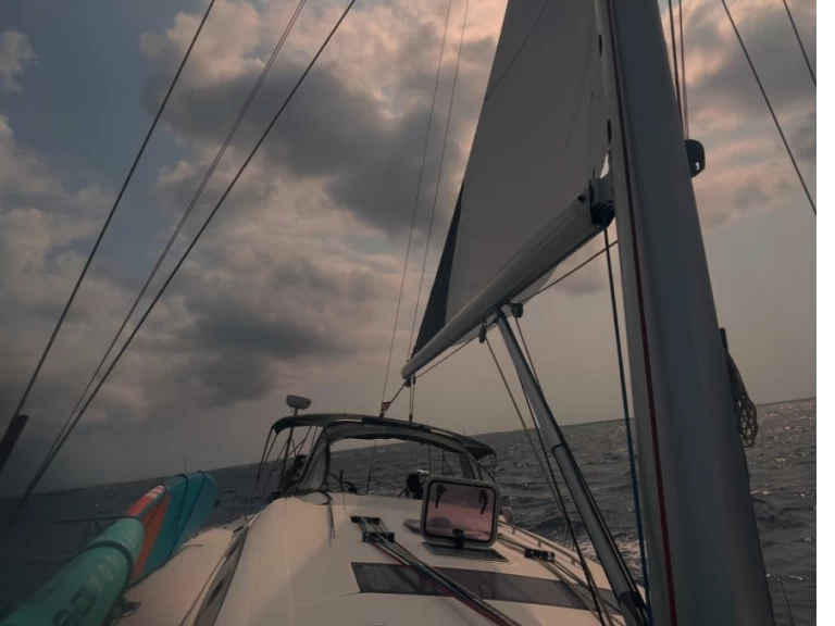 Wynajem łodzi Bénéteau Oceanis 50 w Roda de Barà na SamBoat 