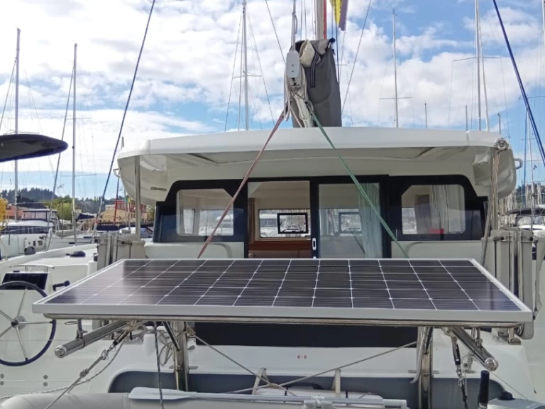 Wynajmij Excess Excess 11 w Gouvia