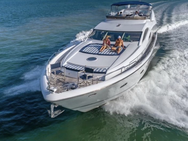 Wynajem w Miami Beach- Sunseeker Manhattan 80 na SamBoat