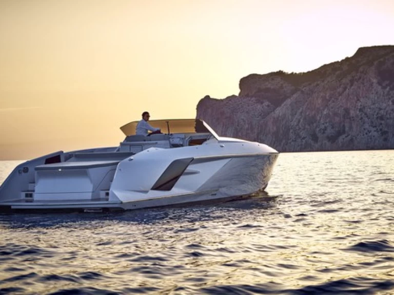 Wynajmij Frauscher Demon 1414 w Portals Nous