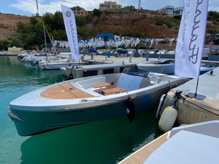 Wynajem w El Toro- Frauscher 1017 LIDO na SamBoat