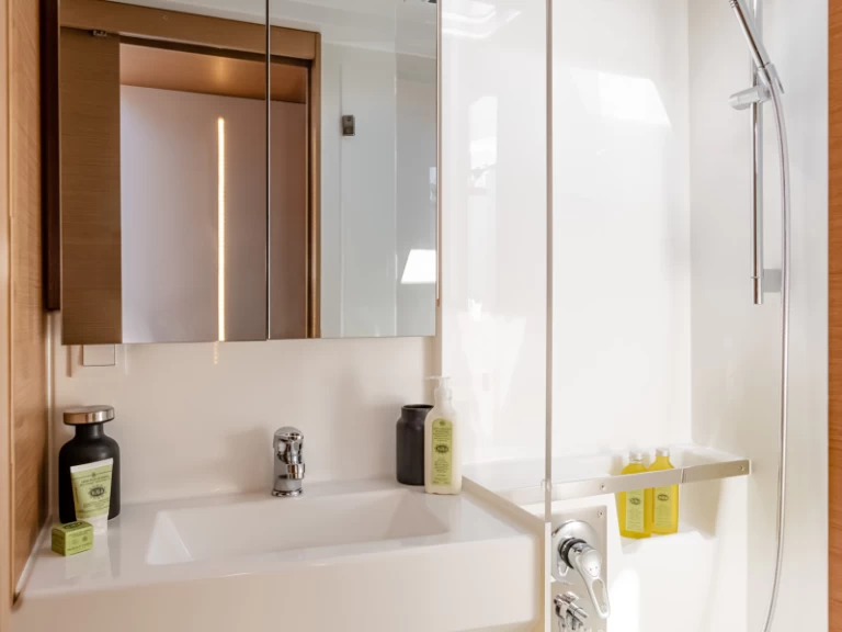 Wynajmij Katamaran z lub bez skippera Excess w Canet-en-Roussillon