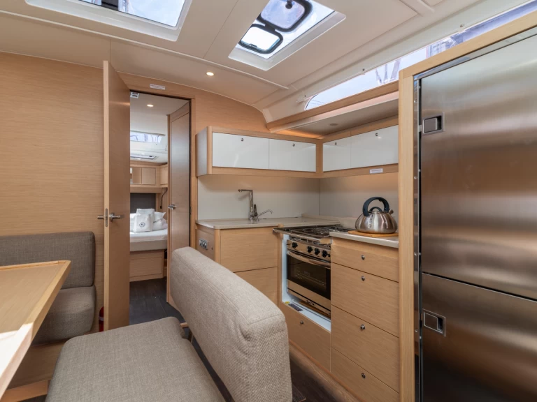 Wynajmij Żaglowiec z lub bez skippera Dufour w Trogir