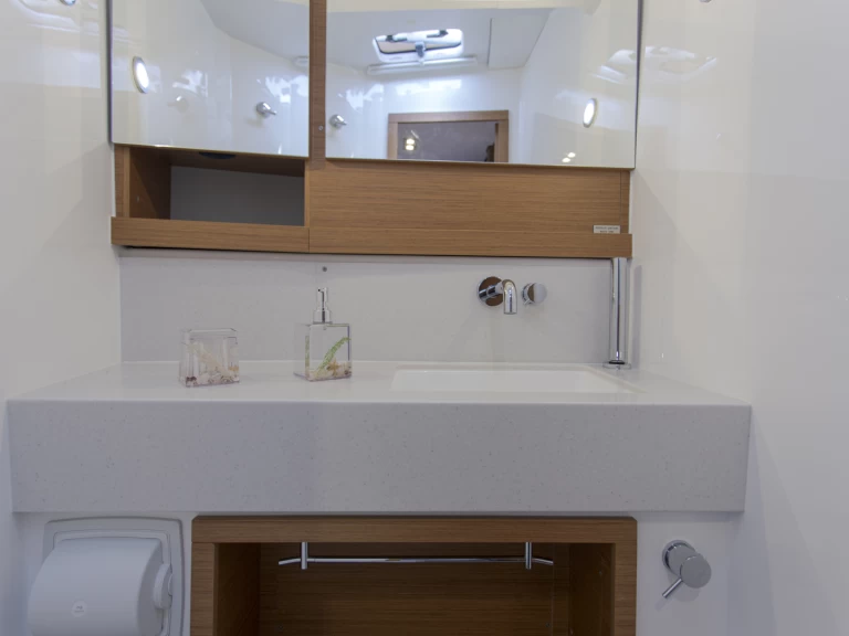 Wynajmij Żaglowiec z lub bez skippera Dufour w Donji Seget