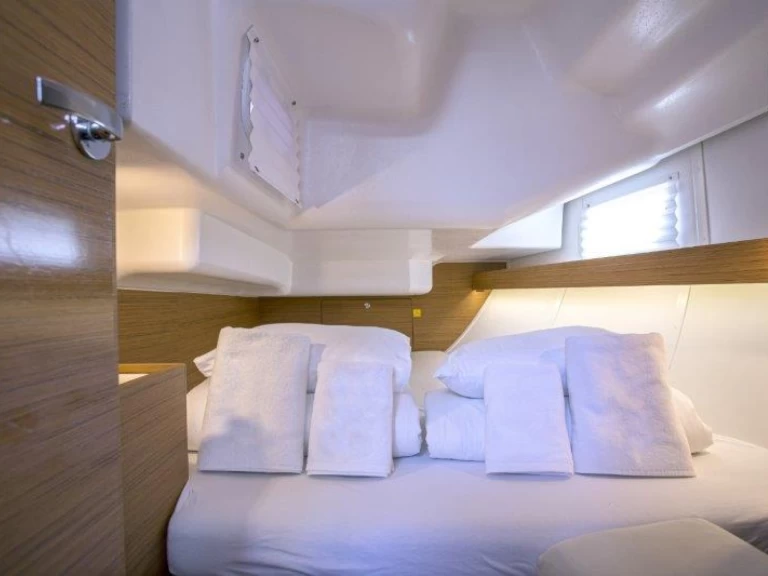 Wynajmij Elan Impression 40 w Trogir