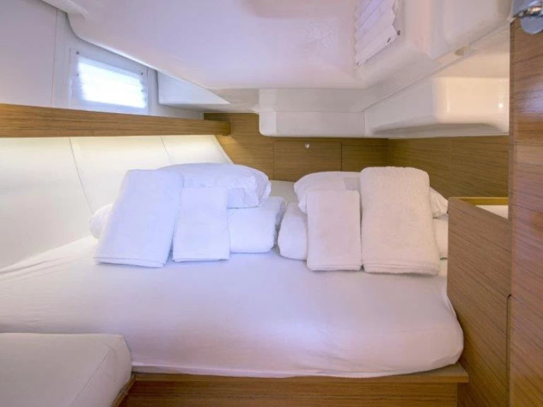 Wynajem łodzi Trogir tanio Impression 40