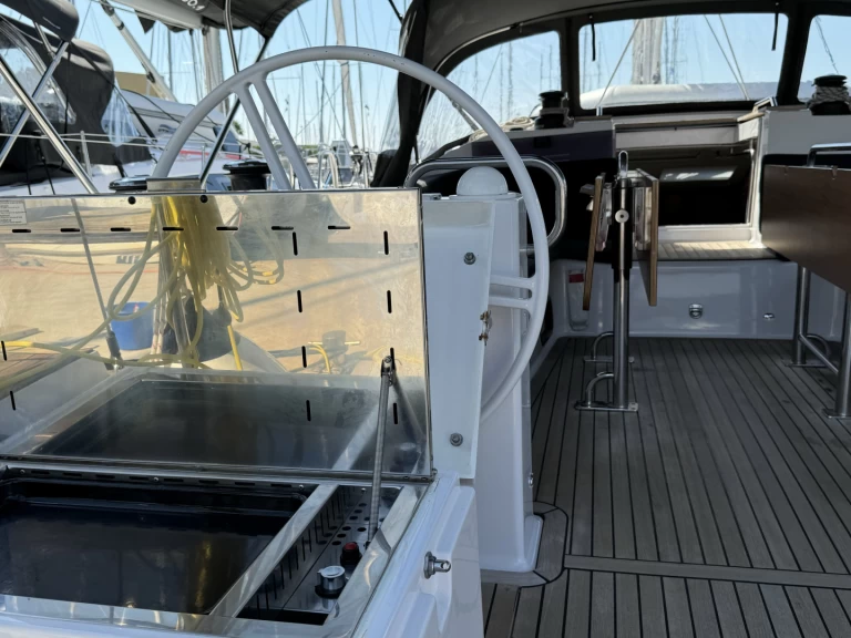 Wynajem Żaglowiec w Donji Seget - Elan Impression 50.1