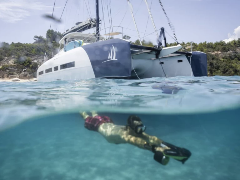 Wynajem łodzi Bas du Fort tanio Lagoon Seventy 7