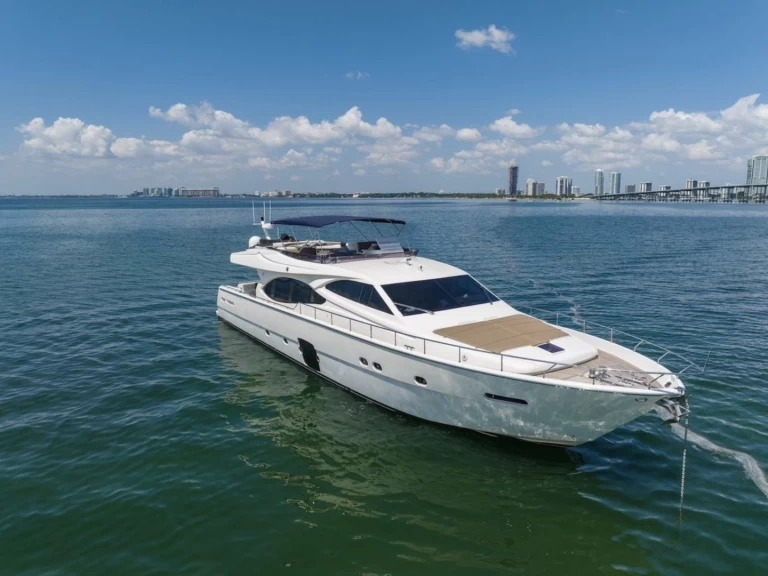 Wynajem Luksusowy jacht Ferretti z patentem 