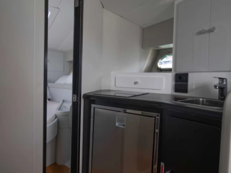 Magnum 40 między profesjonalistami a osobami prywatnymi w Portofino